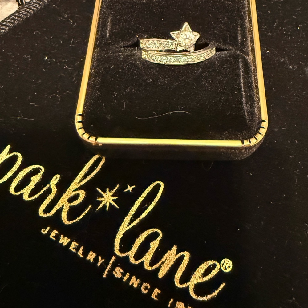 Park Lane ‘Upon A Star’ Ring
